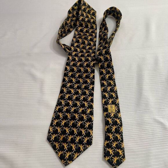 CHANEL PARIS Classic Luxury Black Cherub Angel Necktie 100% Silk Made in Italy - Picture 7 of 9